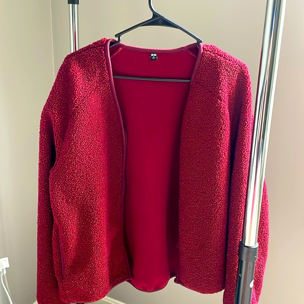 Uniqlo thick red shacket